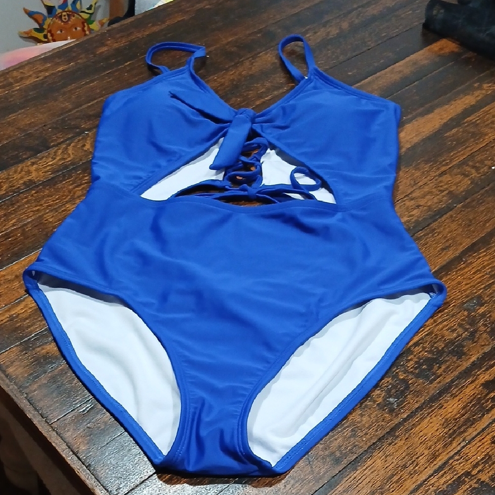 Chic Royal Blue Women's One-Piece Swimsuit